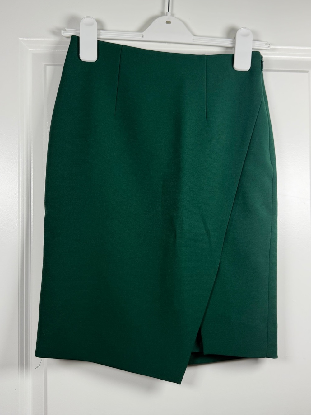 White House Black Market Green Wrap Pencil Skirt